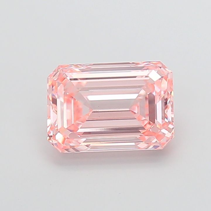 3.02 ct Emerald diamond