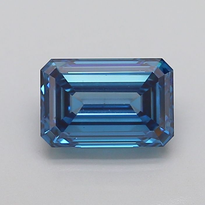 3.02 ct Emerald diamond