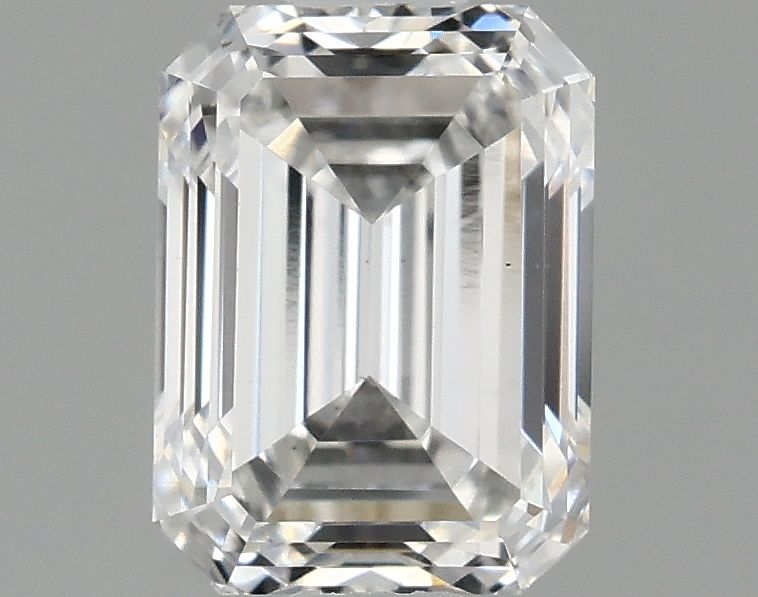 1.05 ct. emerald Lab Grown Diamond front image