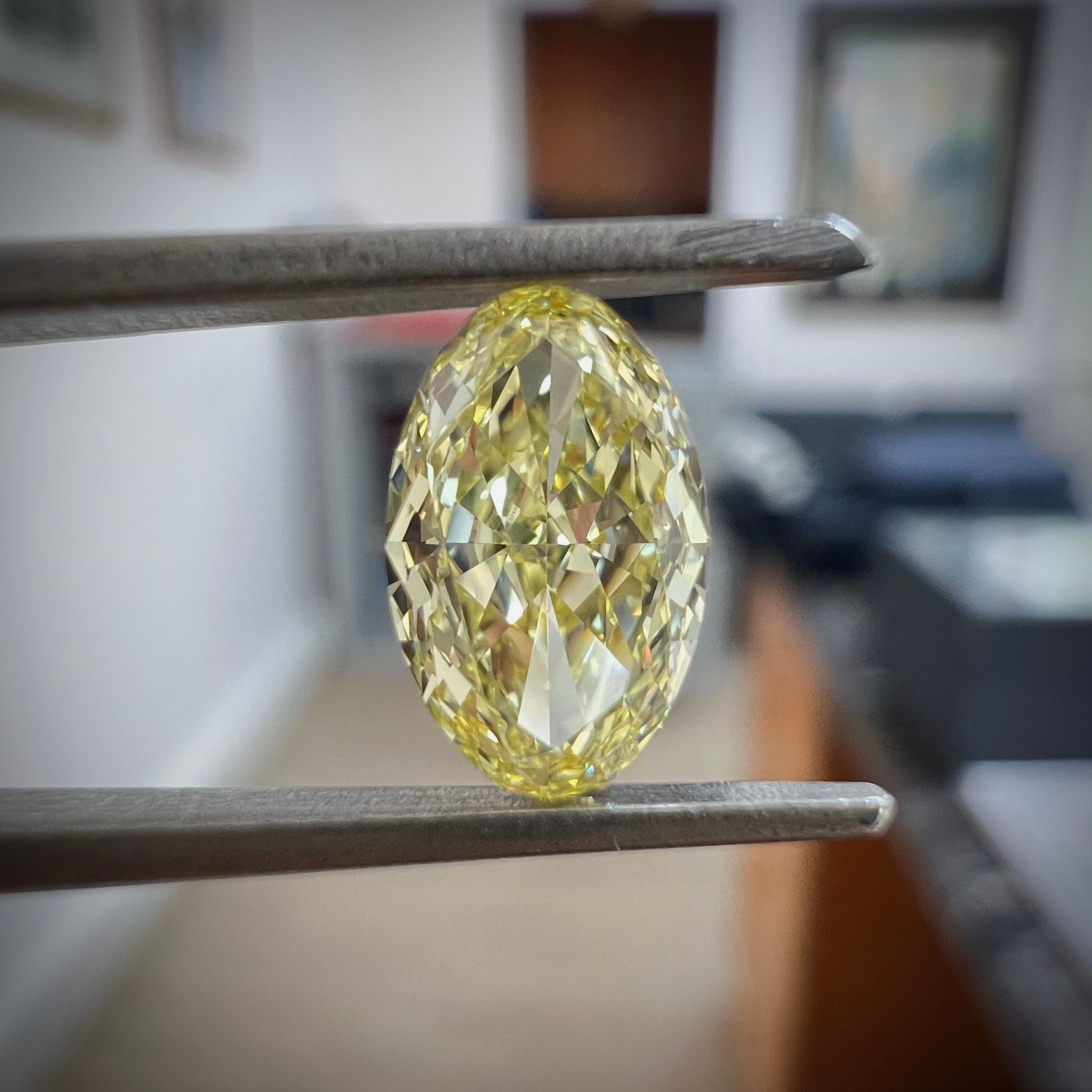 Diament 1.03 ct Fancy Yellow/IF