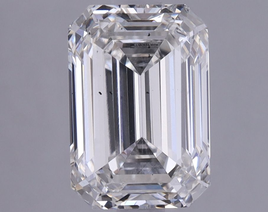 1.93 ct. emerald Lab Grown Diamond front image