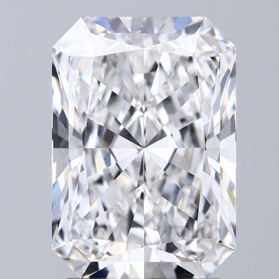 2.88 ct. radiant Lab Grown Diamond front image