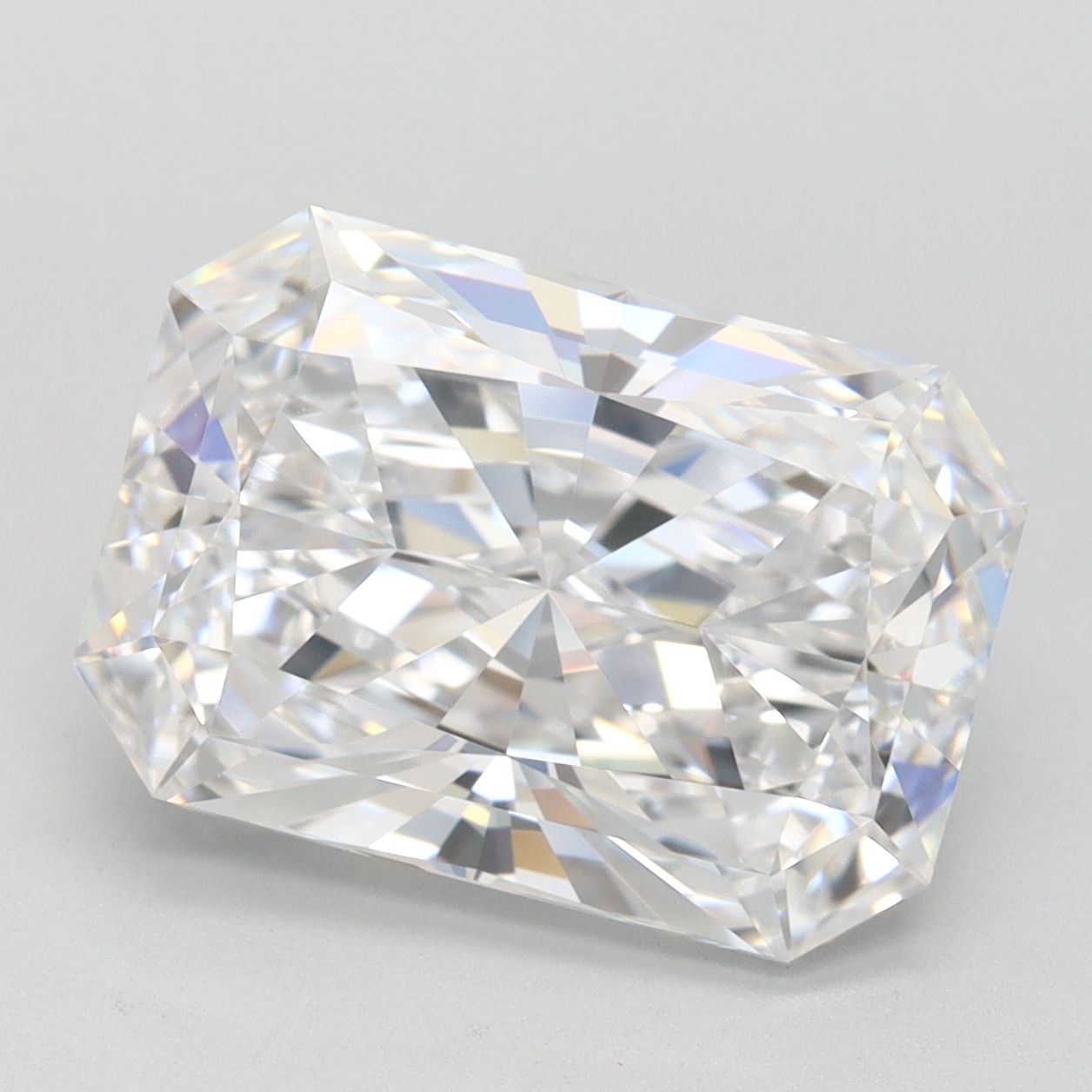 4.57 ct. radiant Lab Grown Diamond front image
