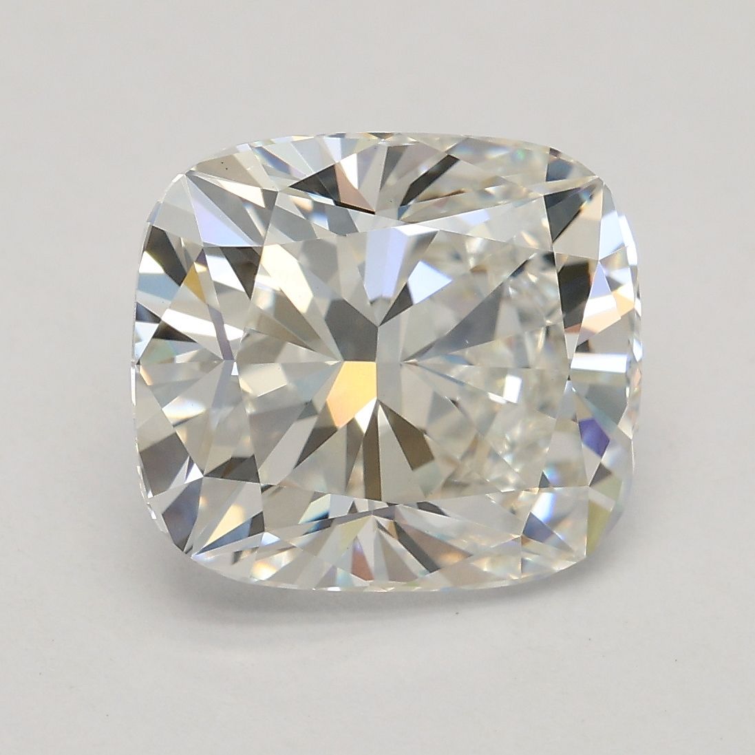 3.05 ct Cushion Brilliant diamond