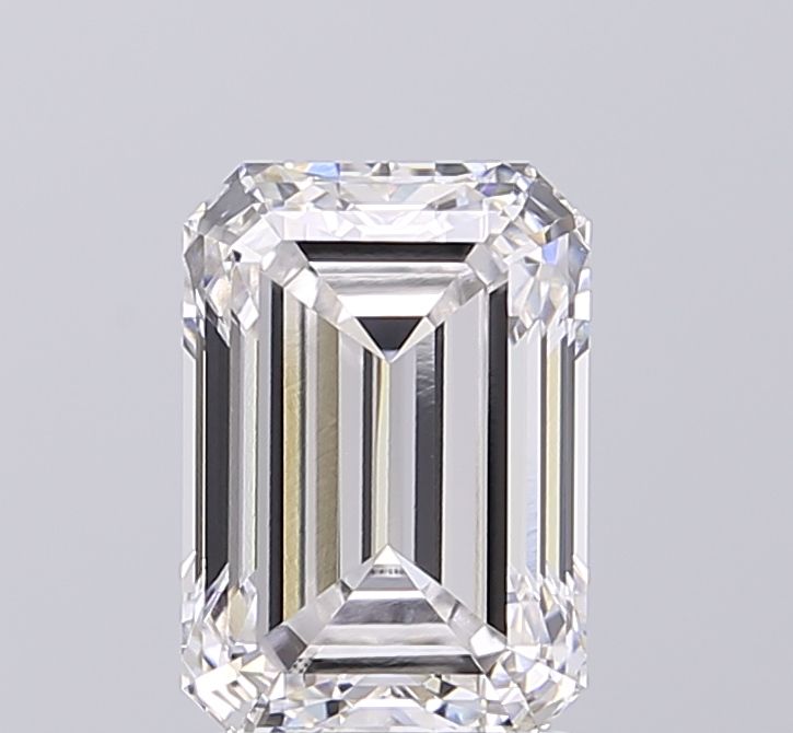 2.50 ct. emerald Lab Grown Diamond front image