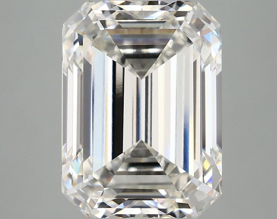 4.91 ct. emerald Lab Grown Diamond front image