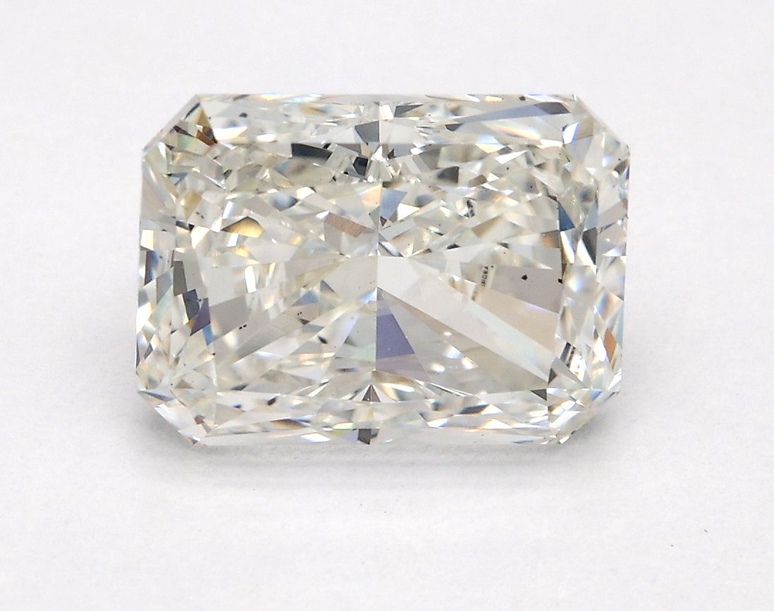 2.28 ct. radiant Lab Grown Diamond front image