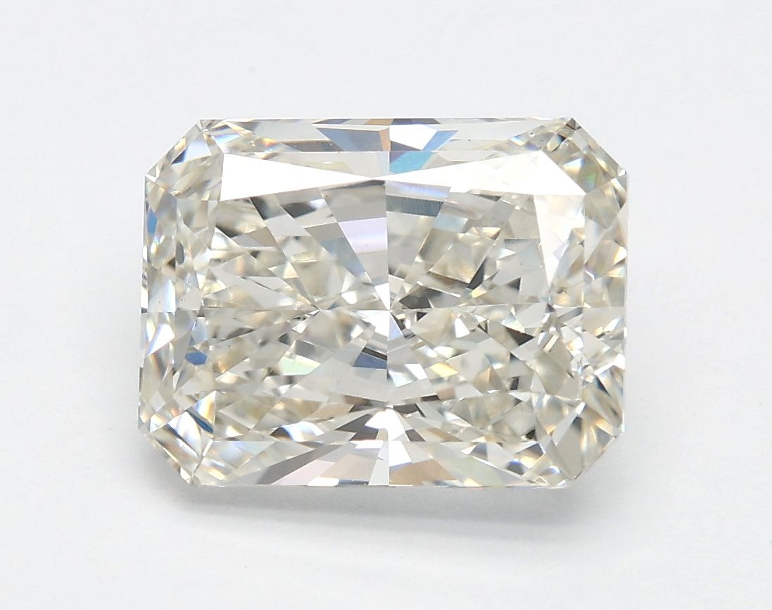 2.60 ct. radiant Lab Grown Diamond front image