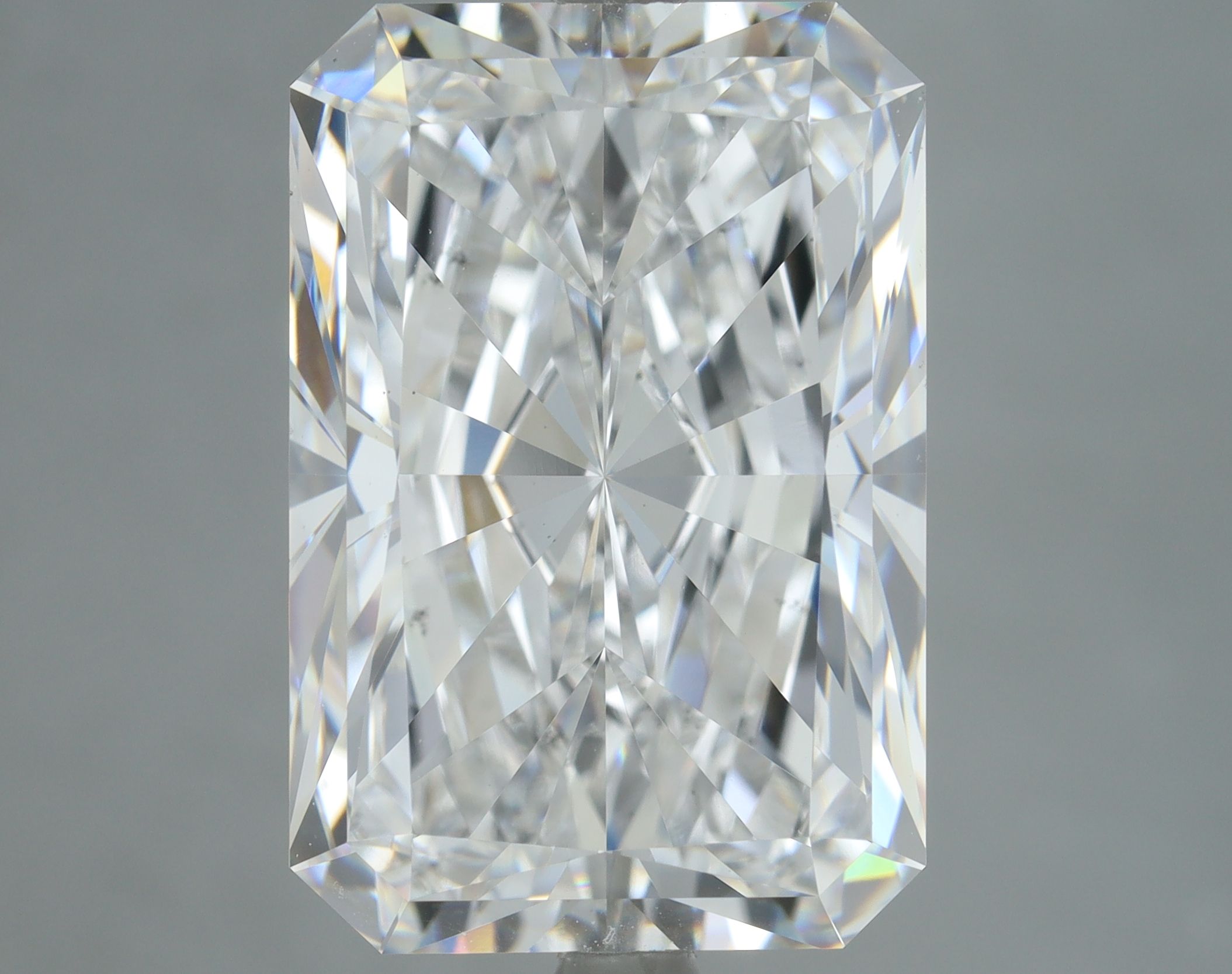 8.03 ct. radiant Lab Grown Diamond front image