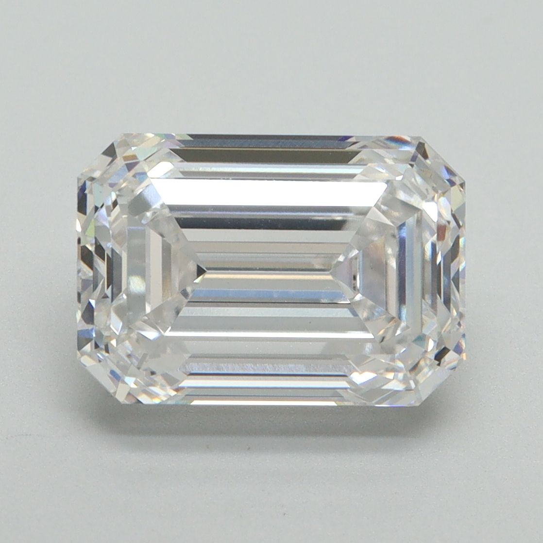 4.16 ct. emerald Lab Grown Diamond front image