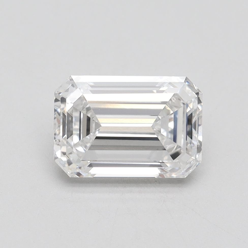 1.57 ct. emerald Lab Grown Diamond front image