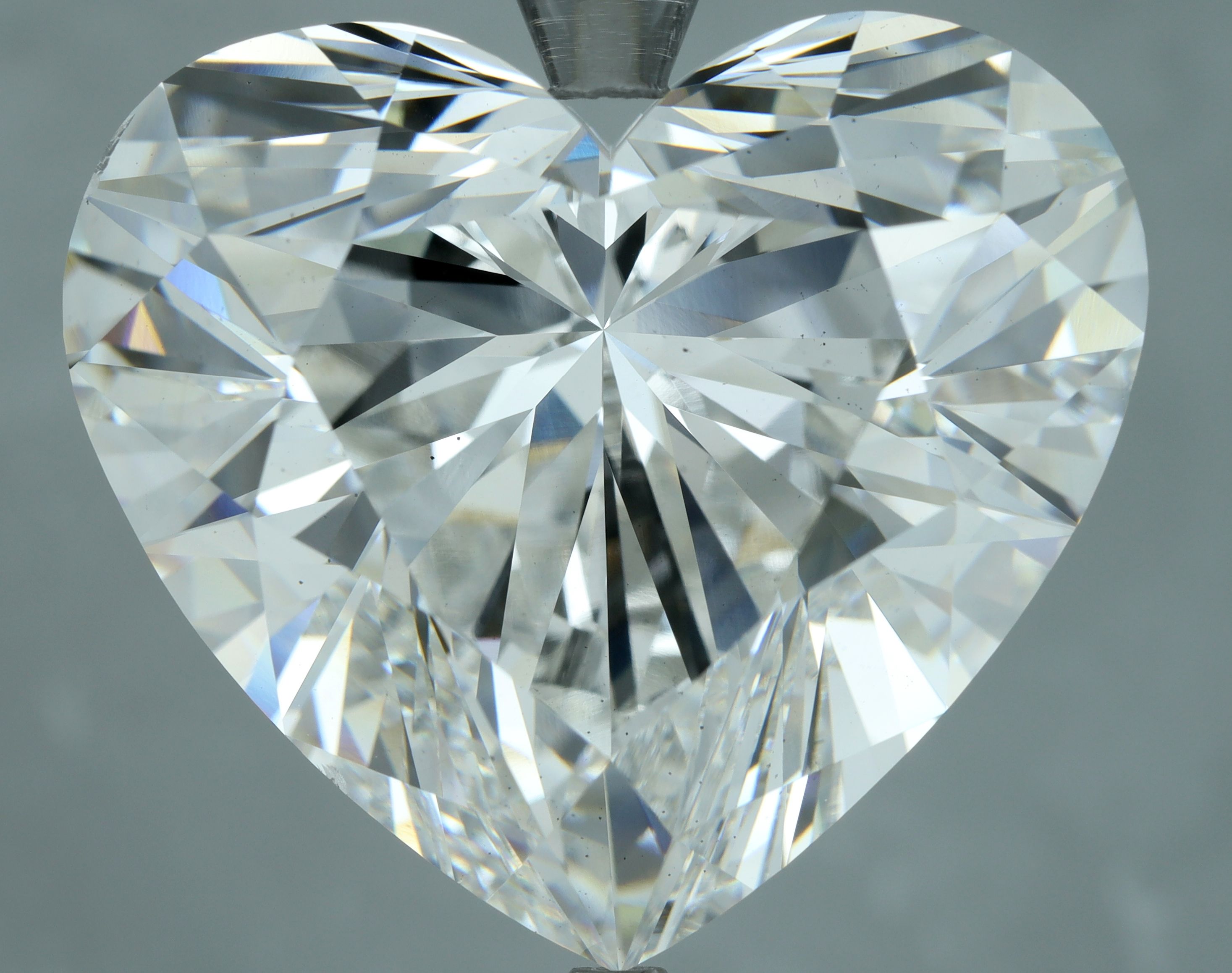 29.05 ct. heart Lab Grown Diamond front image