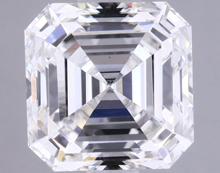 1.80 ct Square Emerald diamond