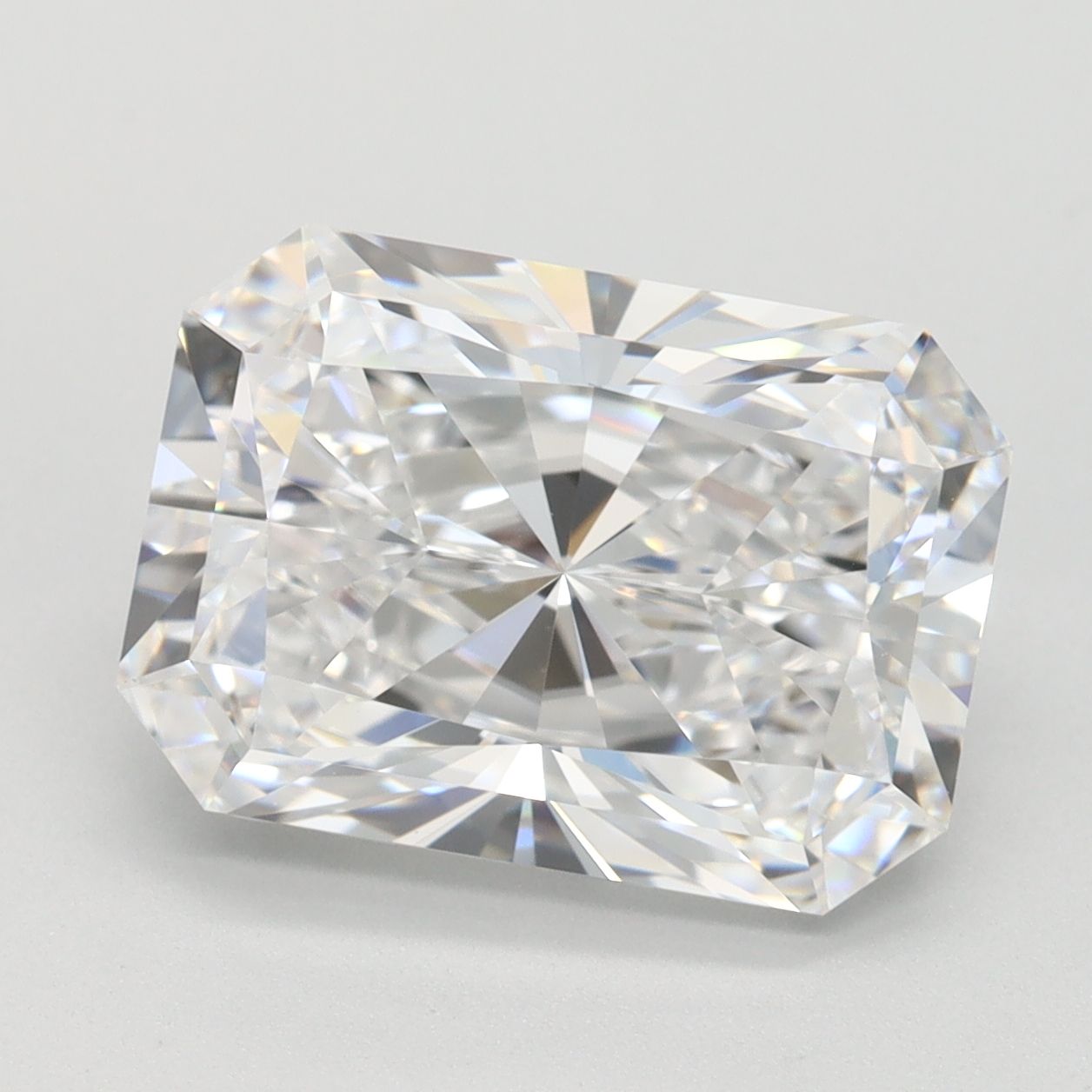 4.59 ct. radiant Lab Grown Diamond front image