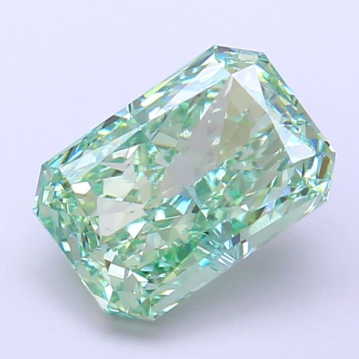 3.09 ct Radiant diamond