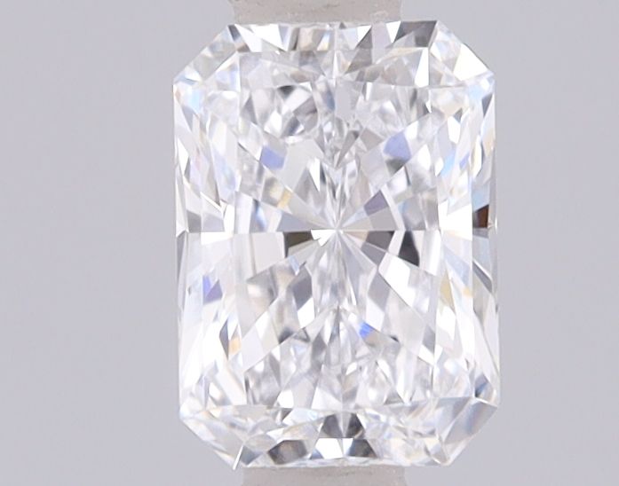 0.76 ct. radiant Lab Grown Diamond front image
