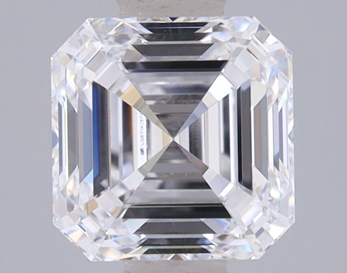 1.04 ct lab-grown Square emerald Diamond