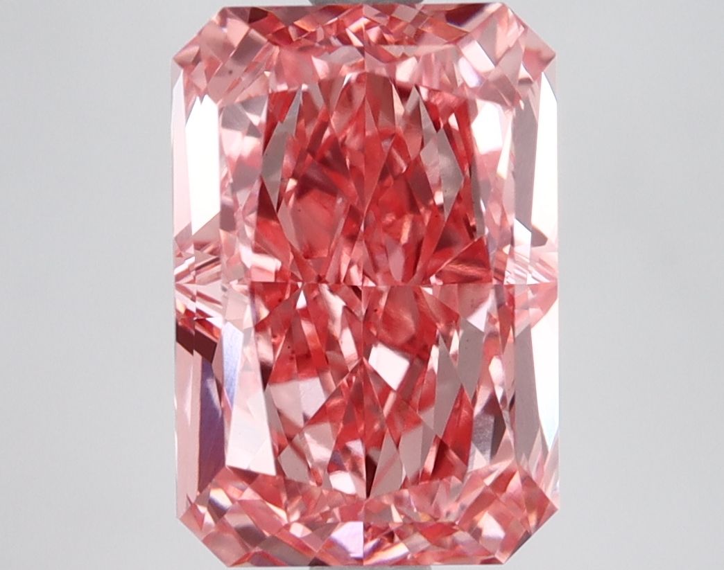 4.09 ct. radiant Lab Grown Diamond front image