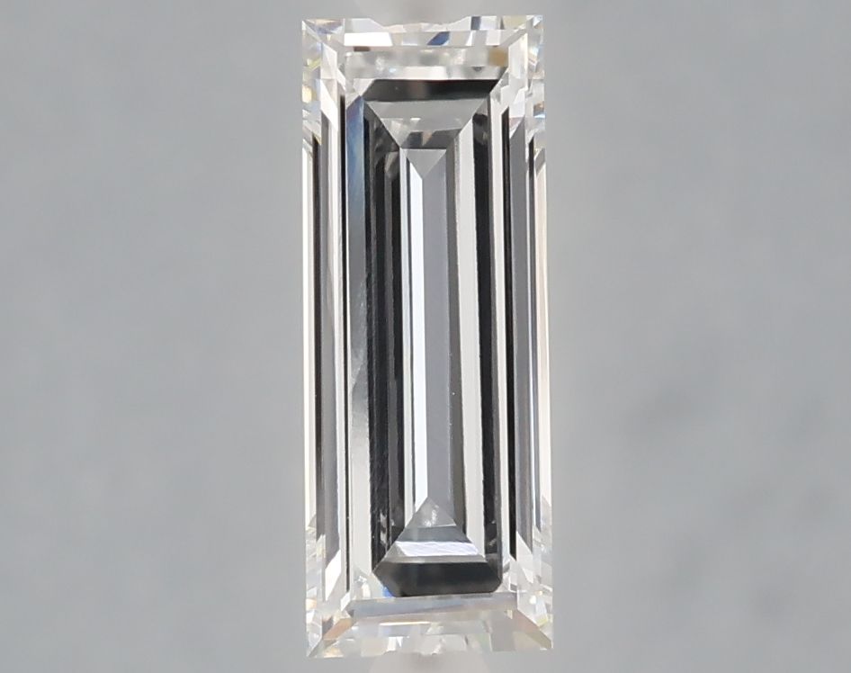 1.04 ct lab-grown Baguette Diamond