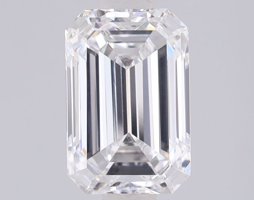1.53 ct. emerald Lab Grown Diamond front image