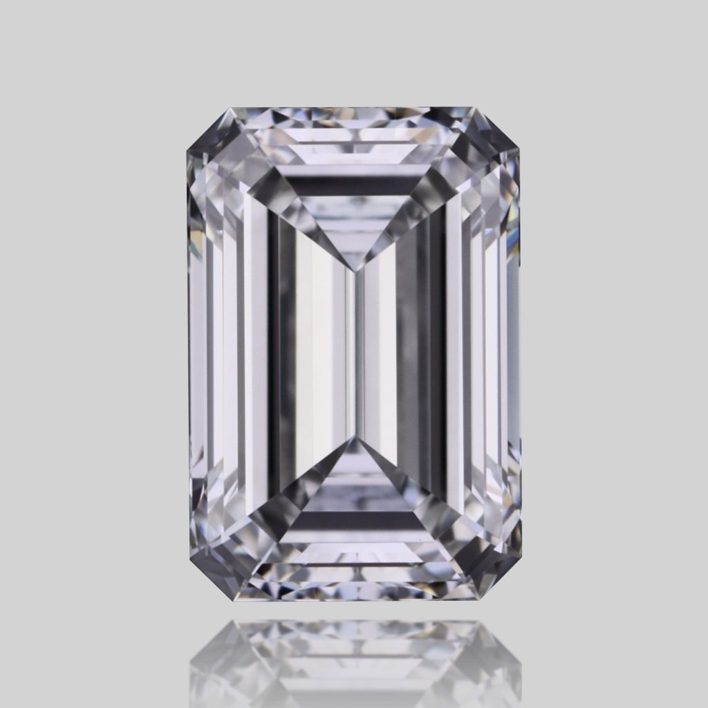 0.55 ct Emerald diamond