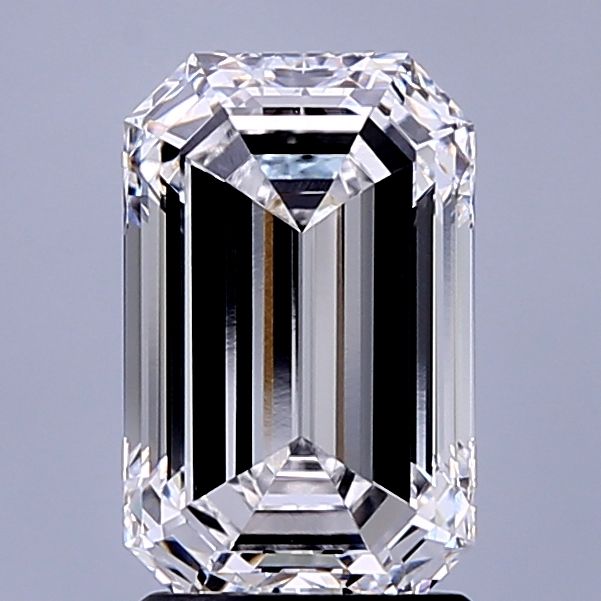 2.52 ct. emerald Lab Grown Diamond front image