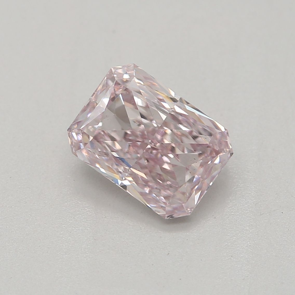 0.70 ct Radiant diamond
