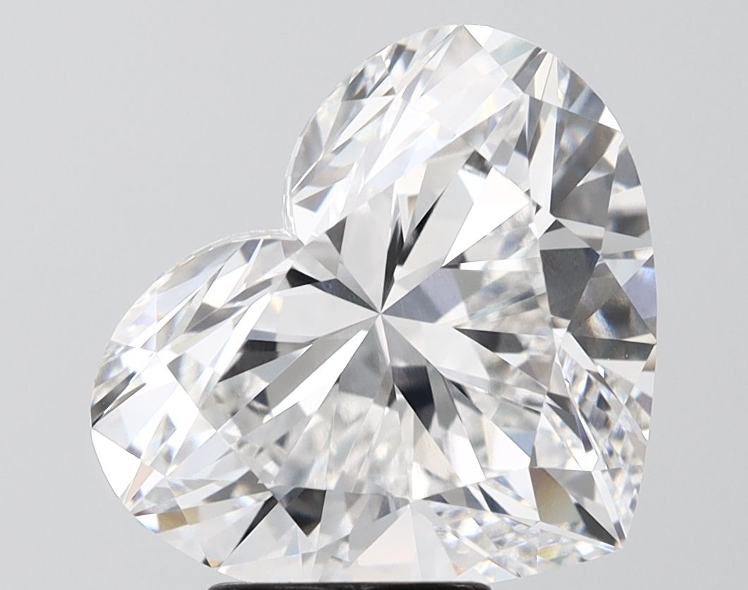 6.08 ct. heart Lab Grown Diamond front image