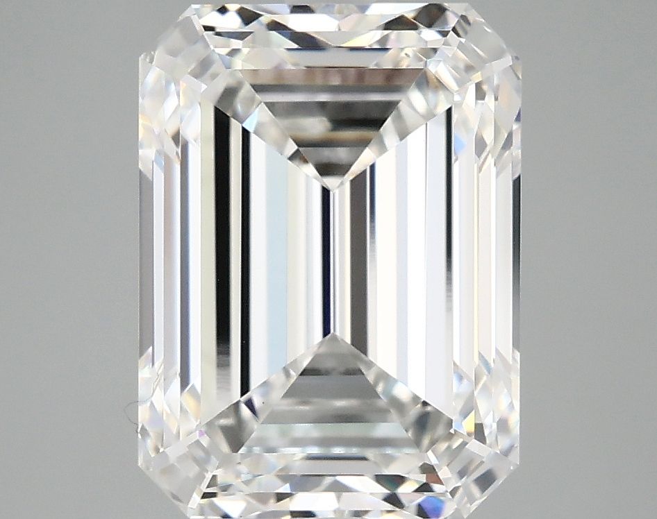 4.97 ct. emerald Lab Grown Diamond front image