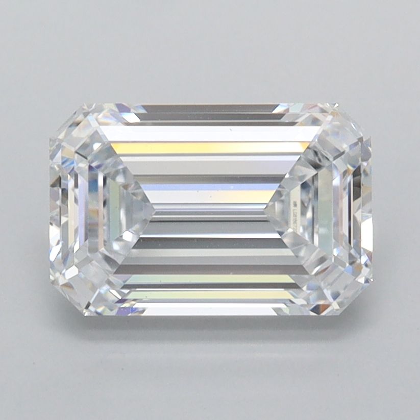 2.02 carat e FL EX Cut IGI emerald diamond