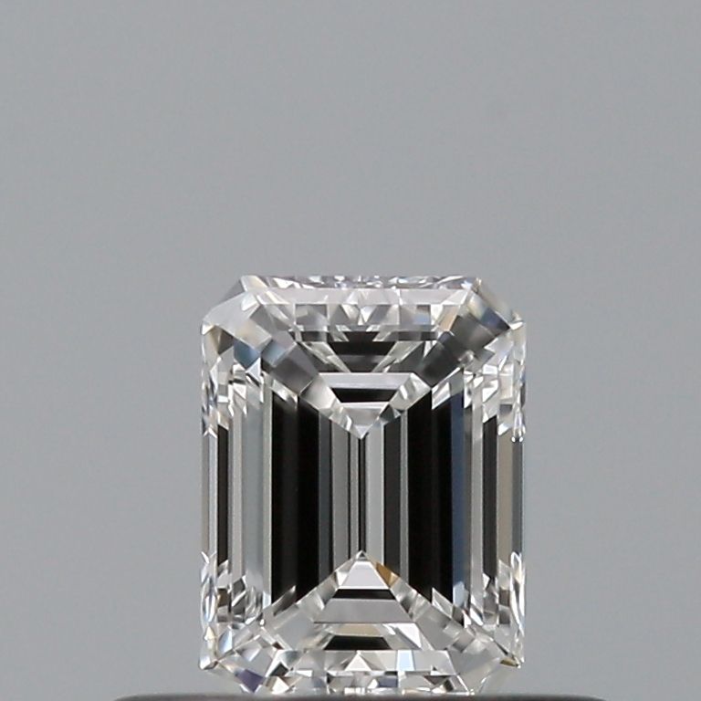 0.34 ct Emerald diamond