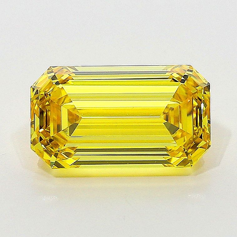 1.02 ct Emerald diamond