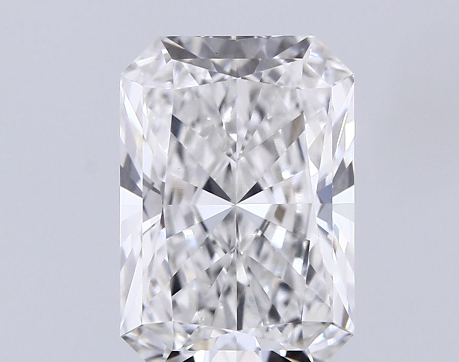 3.07 ct. radiant Lab Grown Diamond front image