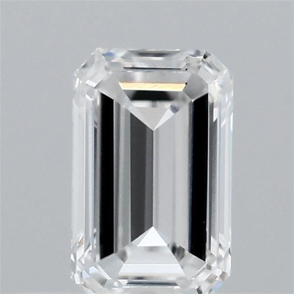 0.4 ct lab-grown Emerald Diamond