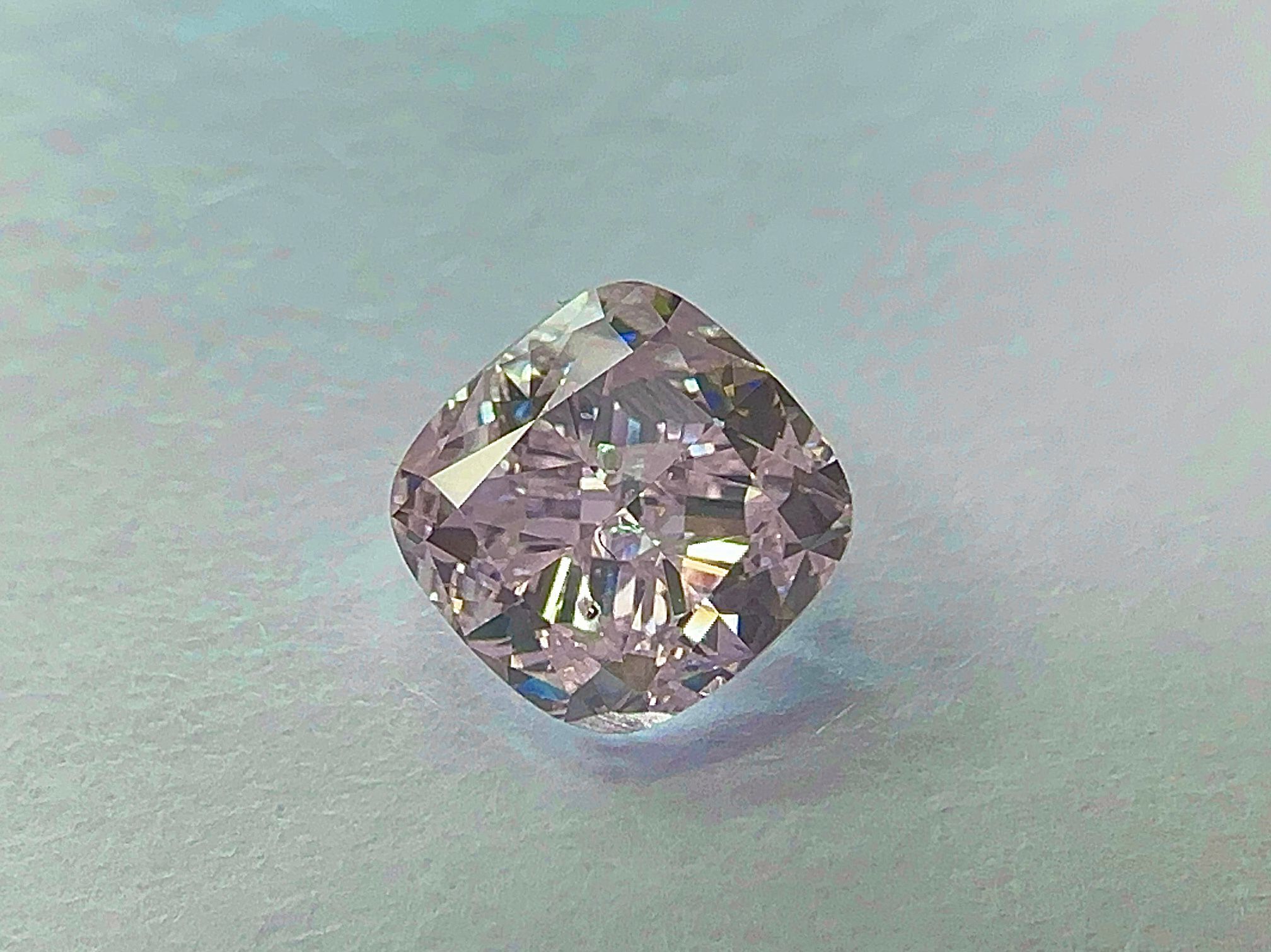 Diament 1.01 ct Fancy Purplish Pink/I1