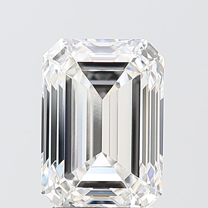 2.56 ct Emerald diamond