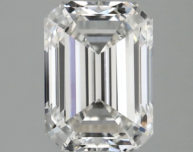 2.04 ct Emerald diamond