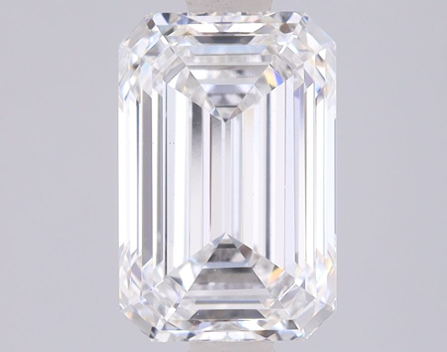 2.24 ct. emerald Lab Grown Diamond front image