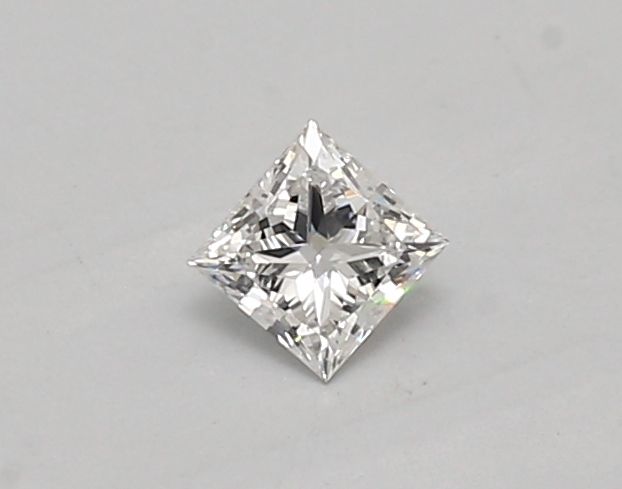 0.34 ct lab-grown Princess Diamond