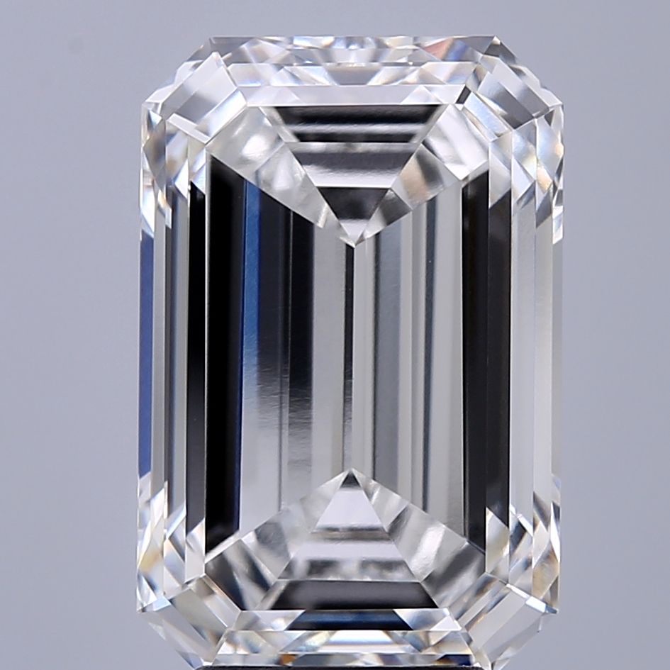 5.76 ct. emerald Lab Grown Diamond front image