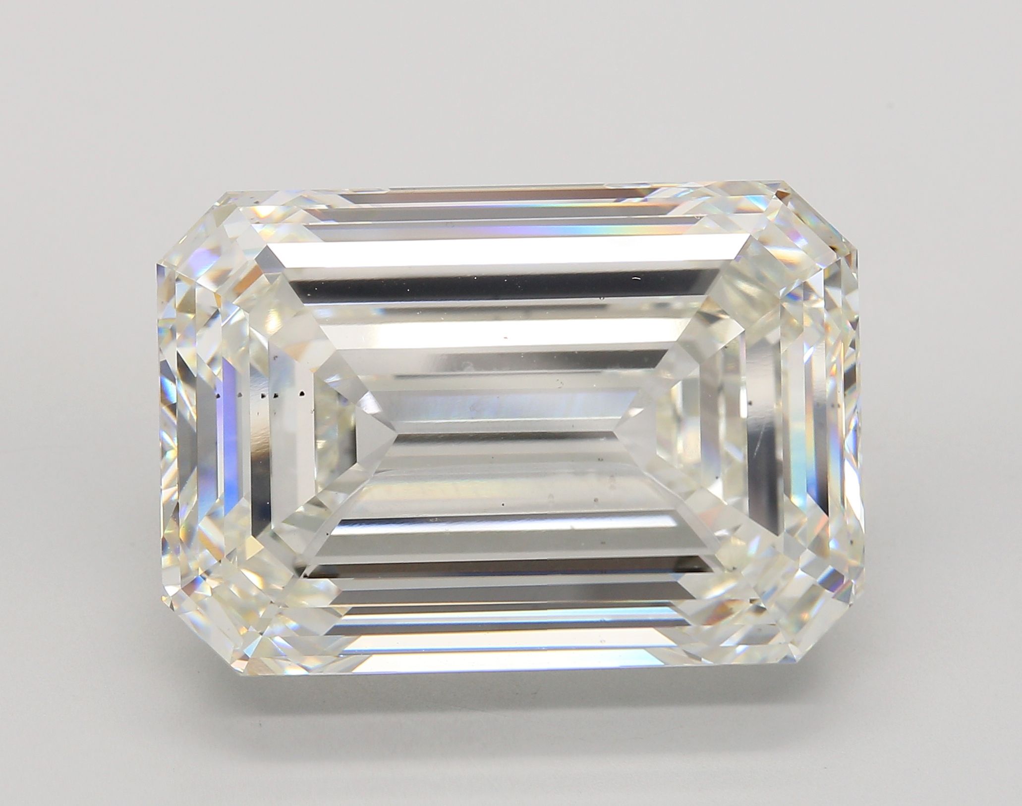 42.07 ct. emerald Lab Grown Diamond front image