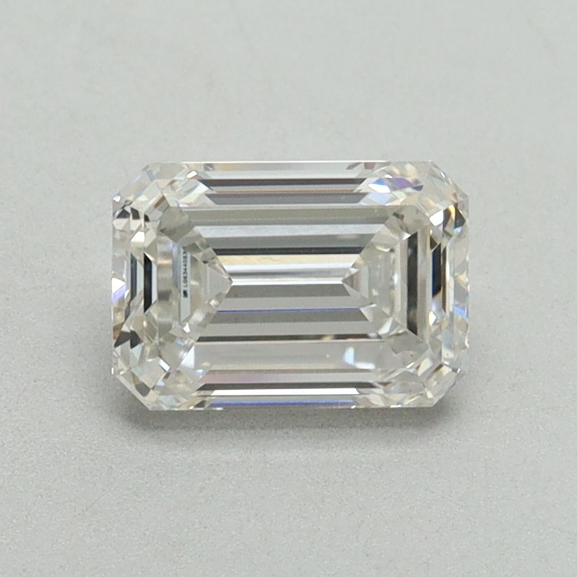 1.10 ct Emerald diamond