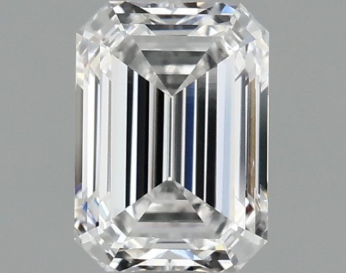1.04 ct. emerald Lab Grown Diamond front image