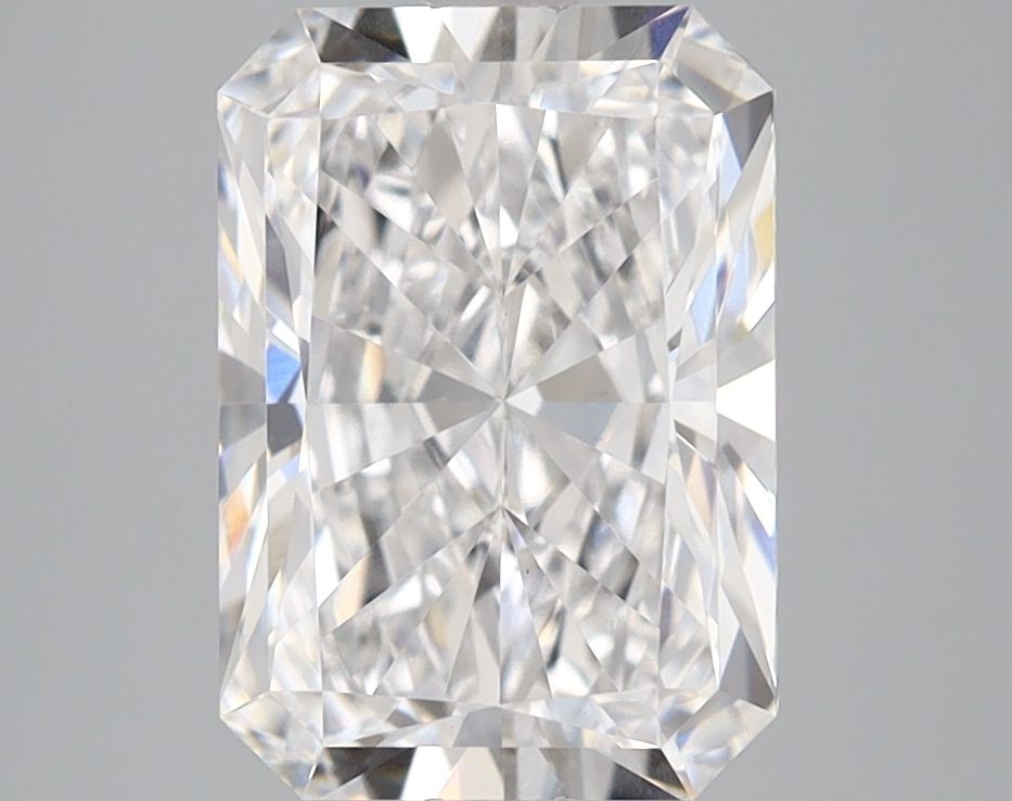 3.09 ct. radiant Lab Grown Diamond front image