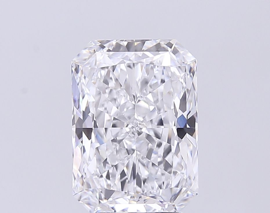 3.99ct Radiant diamond