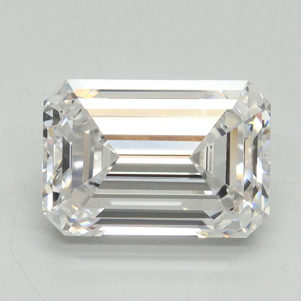 4.08 ct. emerald Lab Grown Diamond front image