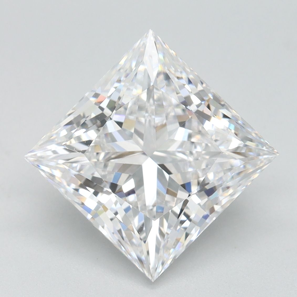 3.18 ct. princess Lab Grown Diamond front image