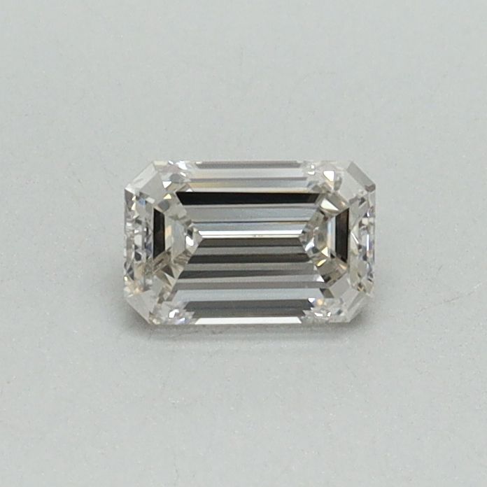 0.30 ct Emerald diamond