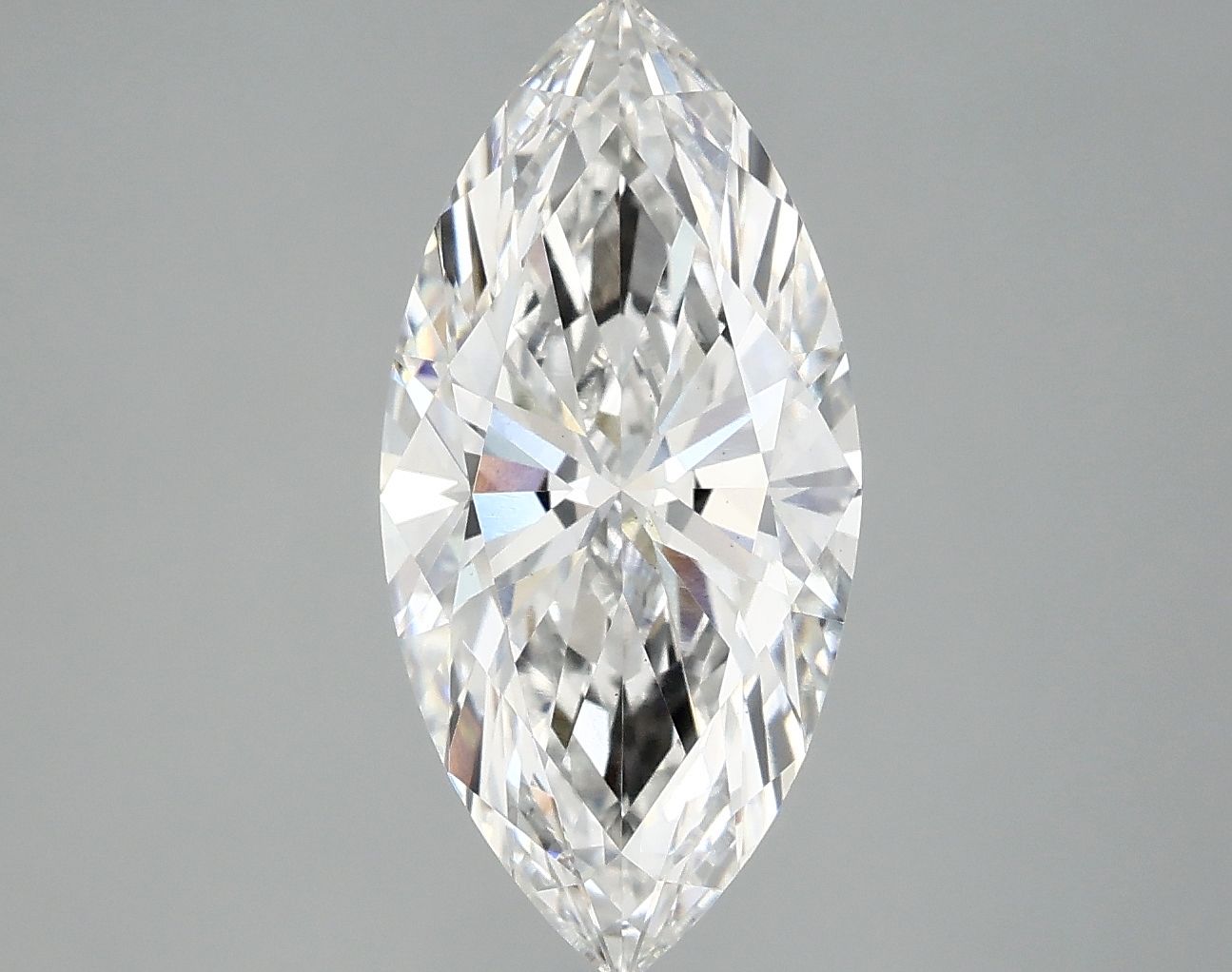 3.02 carat e VS2 EX Cut IGI marquise diamond