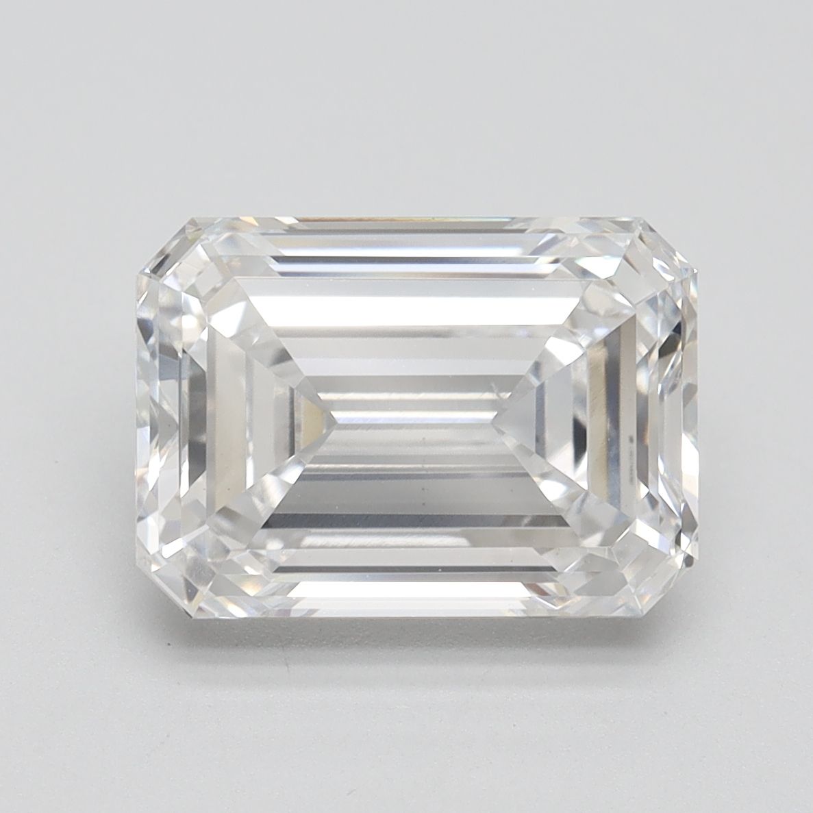 4.51 ct. emerald Lab Grown Diamond front image